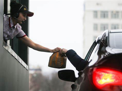 麦当劳：不卖地产的快餐店不是好的科技企业