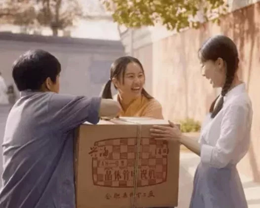 如何在影视剧中植入让人欲罢不能的广告?